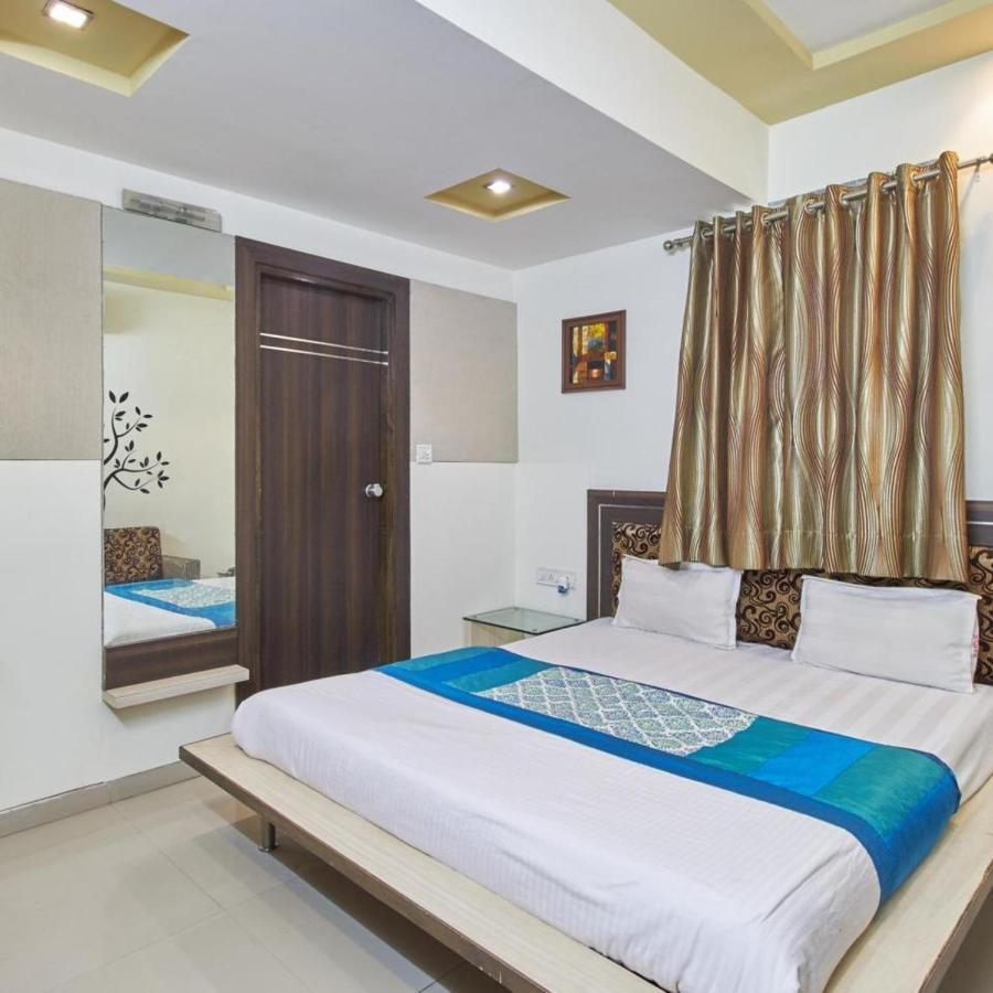 فاراناسي Shree Sai Paying Guest House المظهر الخارجي الصورة
